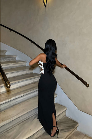 Robe Noire Noeuds Blancs