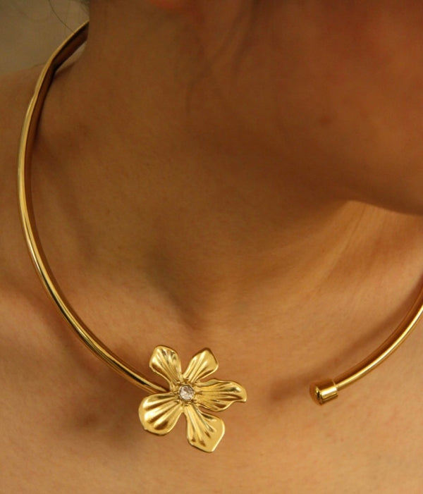 Collier Flower en acier inoxydable