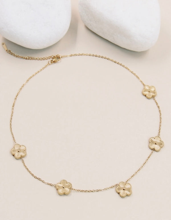 Collier Fleur en Acier Inoxydable